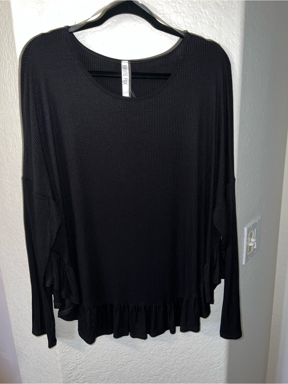 Black Ruffled Hem Ribbed Top - Picture 3 of 5